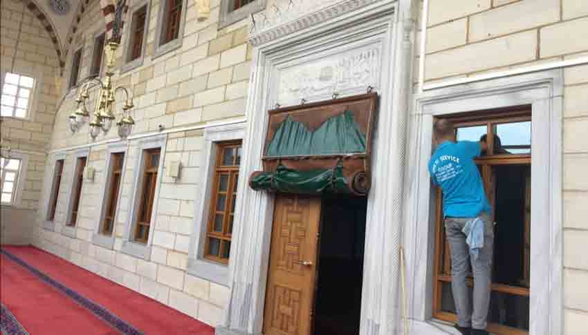 CAMI TEMIZLIGI